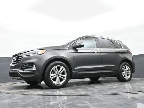 Used 2020 Ford Edge SEL w/ Convenience Package image 39