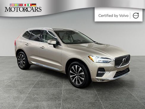 Certified 2023 Volvo XC60 B5 Plus w/ Climate Package image 1