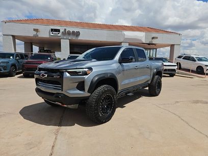 Used 2025 Chevrolet Colorado ZR2 w/ Technology Package