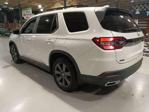 Used 2023 Honda Pilot Sport image 9