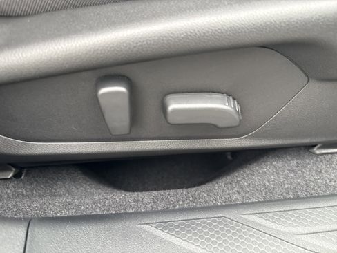 New 2026 Subaru Outback Touring XT image 10