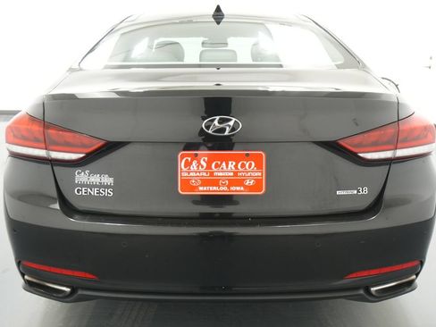 Used 2015 Hyundai Genesis 3.8 w/ Option Group 04 AWD/4WD image 15