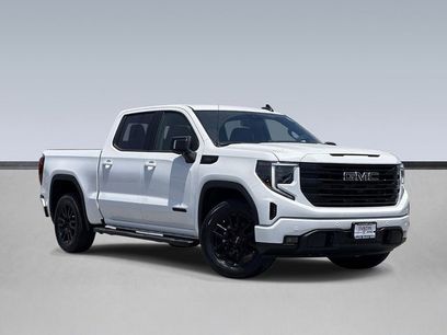 New 2026 GMC Sierra 1500 Elevation w/ Elevation Premium Package