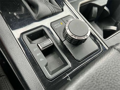 Used 2022 Toyota Tundra SR5 image 33