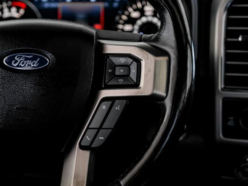 Used 2018 Ford F150 Platinum w/ Equipment Group 701A Luxury AWD/4WD image 13