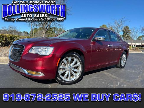 Used 2019 Chrysler 300 Limited AWD/4WD image 1