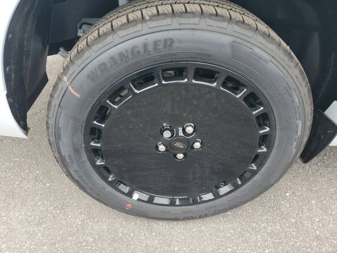 New 2026 Ford Maverick Lobo image 7