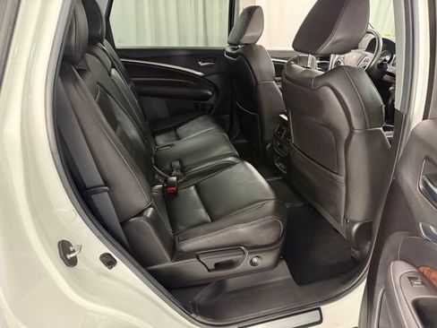 Used 2019 Acura MDX SH-AWD image 8