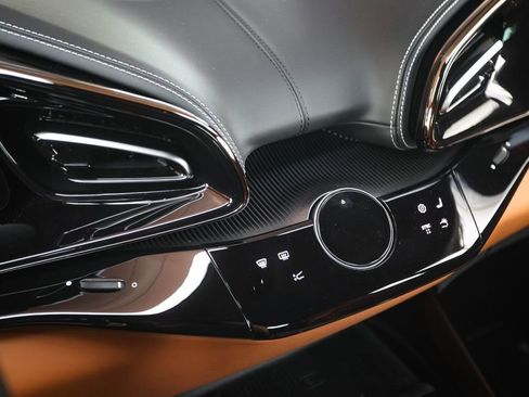 Used 2026 Ferrari Purosangue image 35