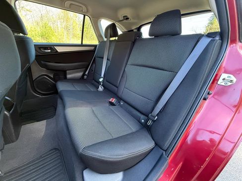 Used 2017 Subaru Outback 2.5i Premium AWD/4WD image 21