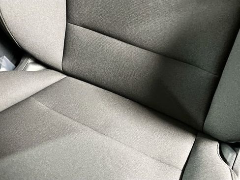 New 2026 Kia K4 LXS image 19