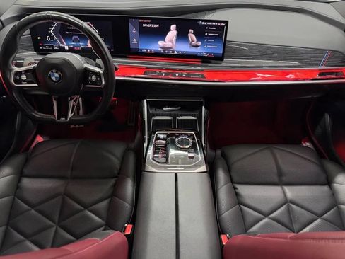 Used 2023 BMW 740i w/ Parking Assistance Package RWD image 2