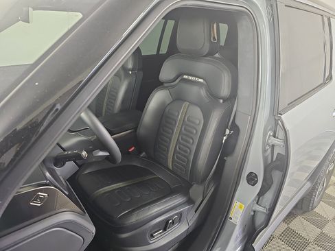 Used 2023 Rivian R1S Adventure image 20