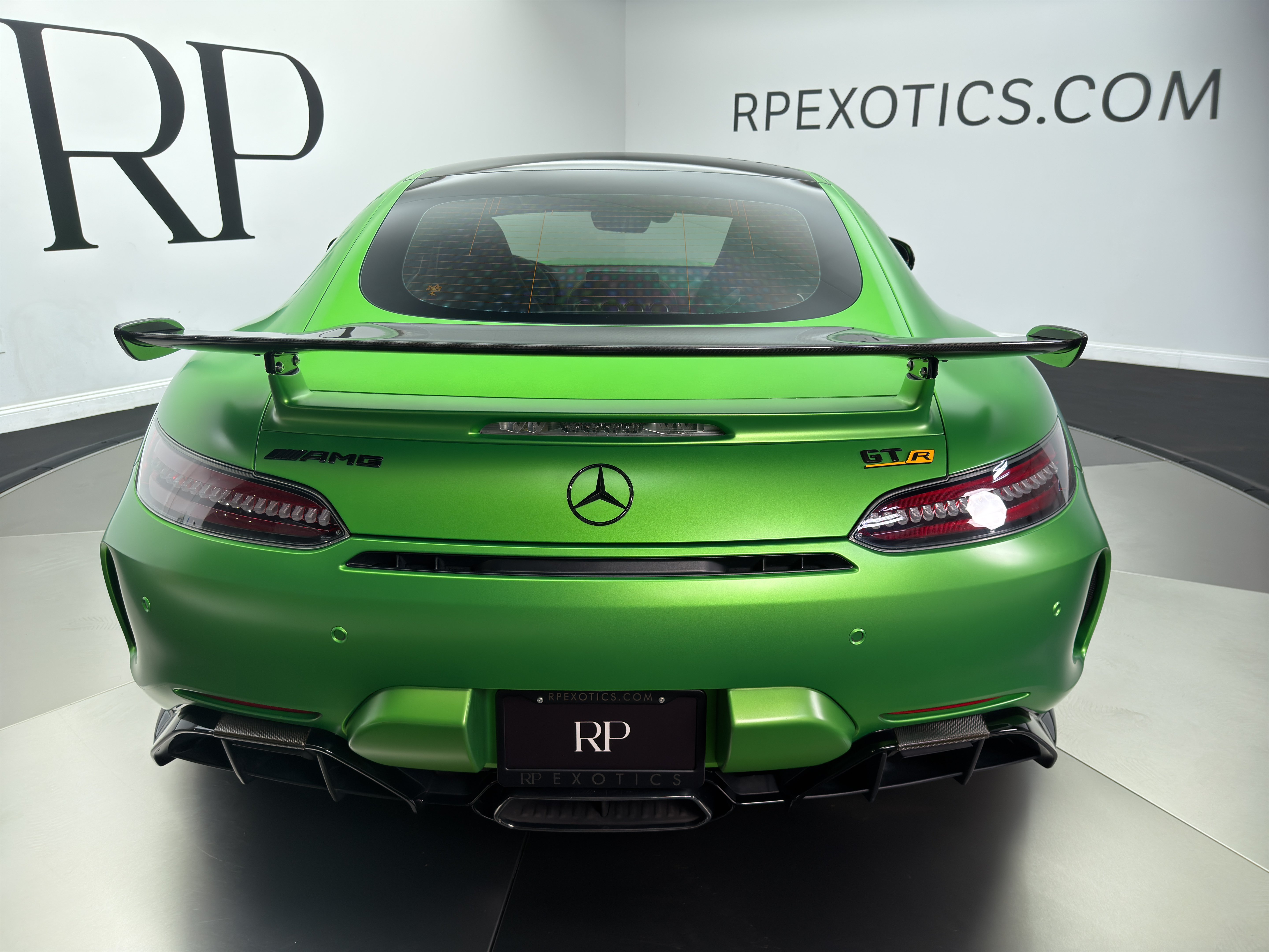 Used 2020 Mercedes-Benz AMG GT R image 11