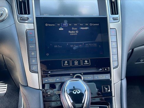 Used 2018 INFINITI Q50 Red Sport 400 w/ Sensory Package (Sport) image 32