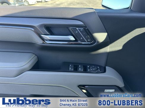 New 2026 Chevrolet Silverado 1500 ZR2 w/ Dark Appearance Package AWD/4WD image 13