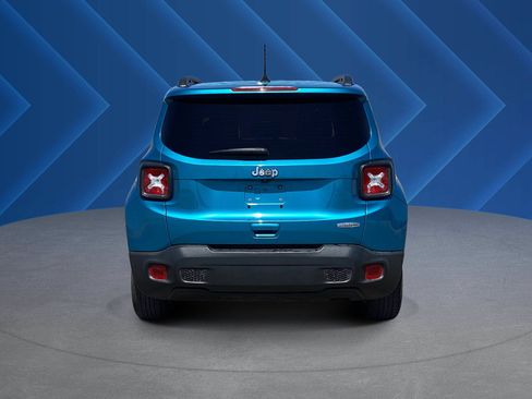 Used 2021 Jeep Renegade Latitude FWD image 4