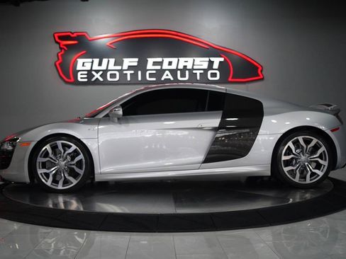 Used 2009 Audi R8 V10 AWD/4WD image 14