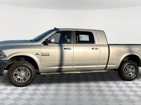 Used 2018 RAM 3500 Laramie w/ Convenience Group image 8