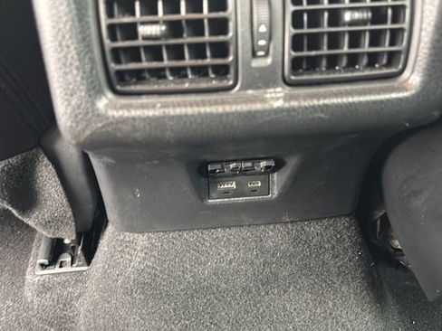 Used 2025 Toyota Camry LE image 16