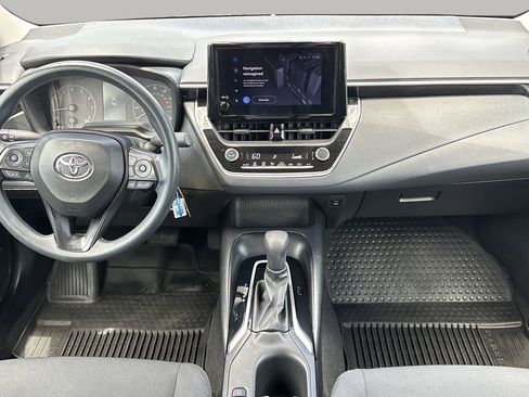 Used 2023 Toyota Corolla LE FWD image 12