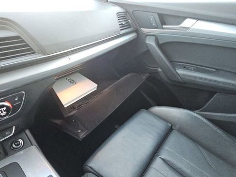 Used 2020 Audi Q5 2.0T Titanium Premium Plus image 54