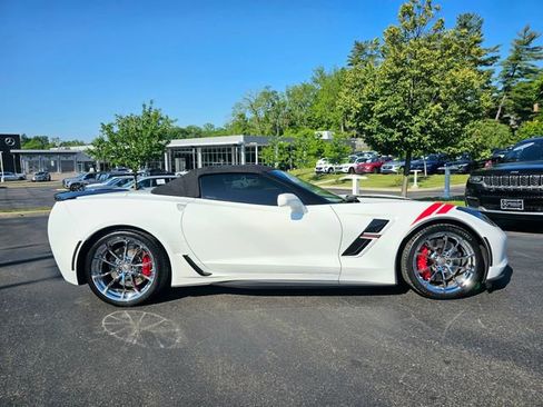 Used 2017 Chevrolet Corvette Grand Sport RWD image 12