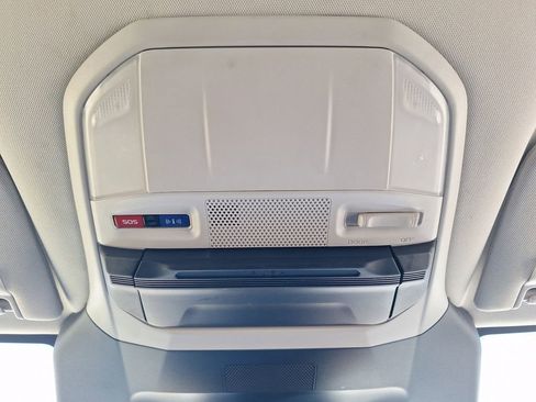 Used 2025 Subaru Ascent Premium image 26