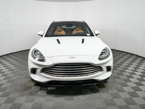 Used 2021 Aston Martin DBX AWD/4WD image 36