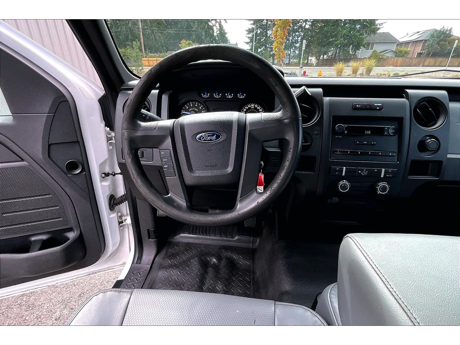 Used 2014 Ford F150 XL RWD image 5