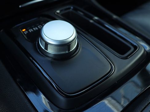 Used 2022 Chrysler 300 S image 54