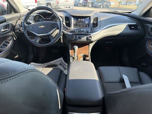 Certified 2015 Chevrolet Impala LT w/ Convenience Package image 20