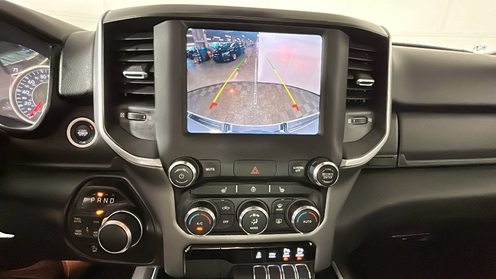 Used 2022 RAM 1500 Big Horn AWD/4WD image 29