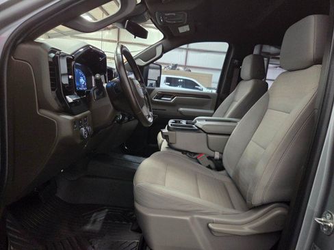 Used 2024 Chevrolet Silverado 2500 LT AWD/4WD image 64