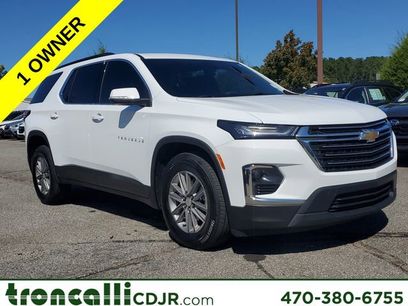 Used 2023 Chevrolet Traverse LT
