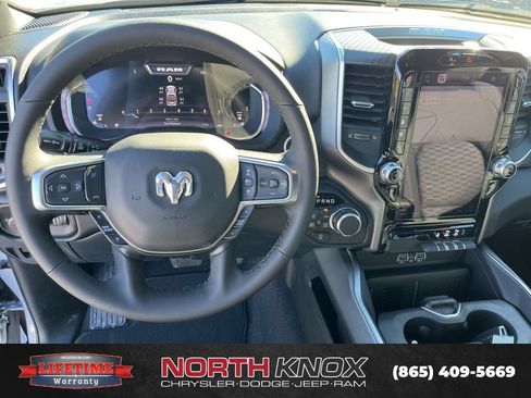 New 2026 RAM 1500 Big Horn AWD/4WD image 8
