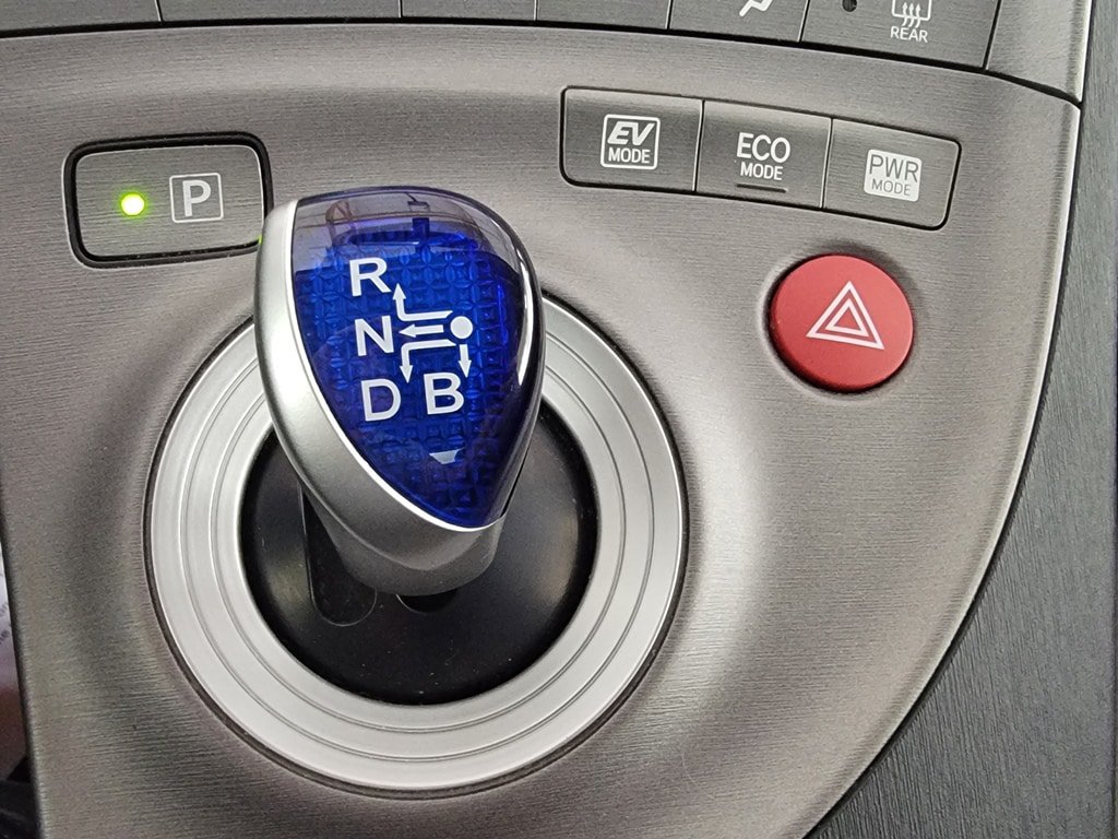Used 2014 Toyota Prius Four FWD image 17