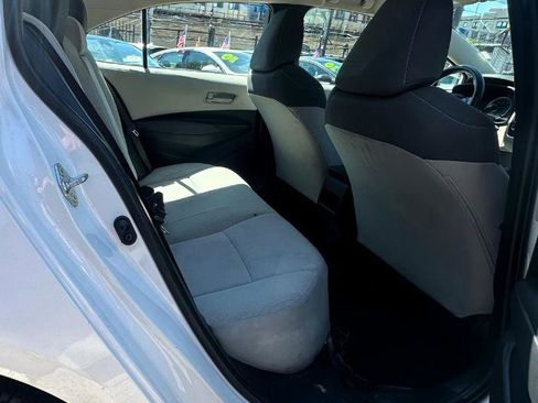 Used 2022 Toyota Corolla LE FWD image 25
