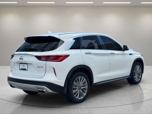 Used 2023 INFINITI QX50 Pure AWD/4WD image 5