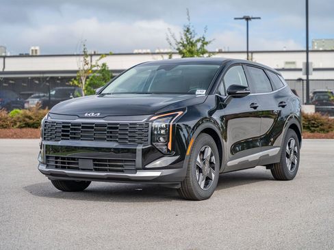 New 2026 Kia Sportage LX FWD image 29