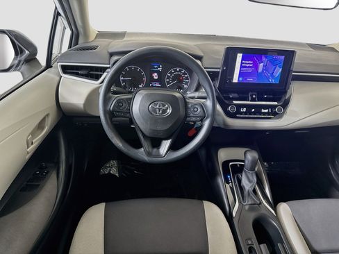 Used 2024 Toyota Corolla LE FWD image 17