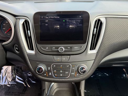 Used 2023 Chevrolet Malibu LT image 26