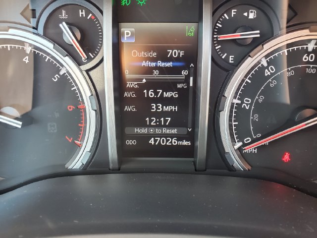 Certified 2023 Toyota 4Runner TRD Off-Road Premium w/ Moonroof Package AWD/4WD image 24