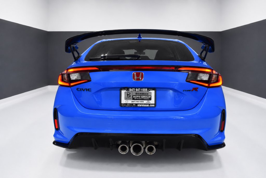 Used 2024 Honda Civic Type R image 9