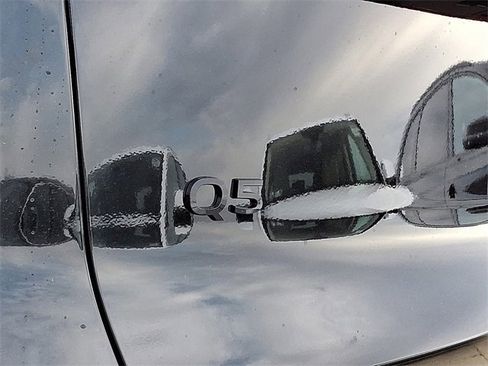 New 2025 Audi Q5 Premium Plus image 19