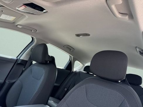 New 2026 Kia K4 FWD image 24
