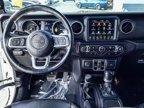 Used 2021 Jeep Wrangler Unlimited Sahara w/ Cold Weather Group image 3