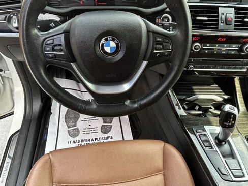 Used 2017 BMW X3 xDrive28i AWD/4WD image 11