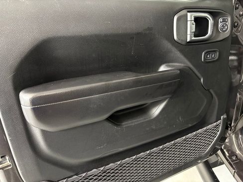 Used 2021 Jeep Wrangler Unlimited Sport AWD/4WD image 14