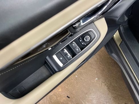 Used 2020 Subaru Outback Limited image 14